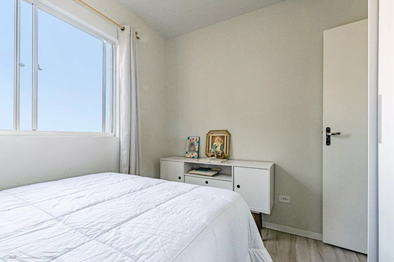 Apartamento à venda com 3 quartos, 75m² - Foto 15