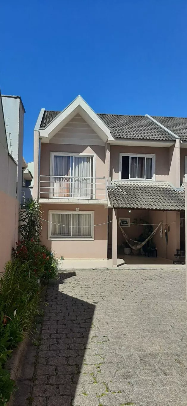 Sobrado à venda com 3 quartos, 134m² - Foto 1