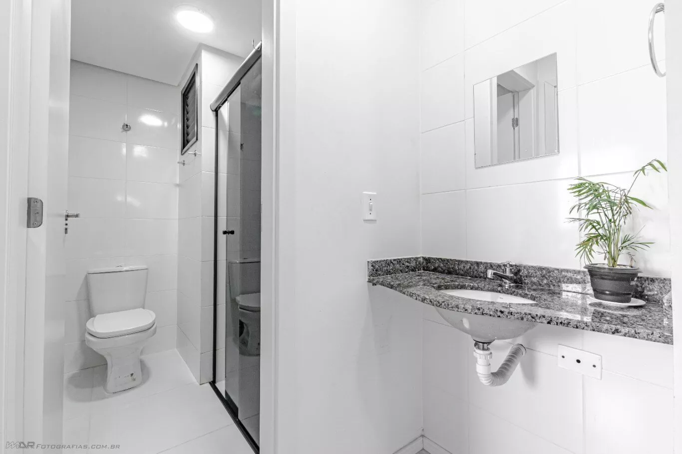 Apartamento à venda com 2 quartos, 73m² - Foto 28