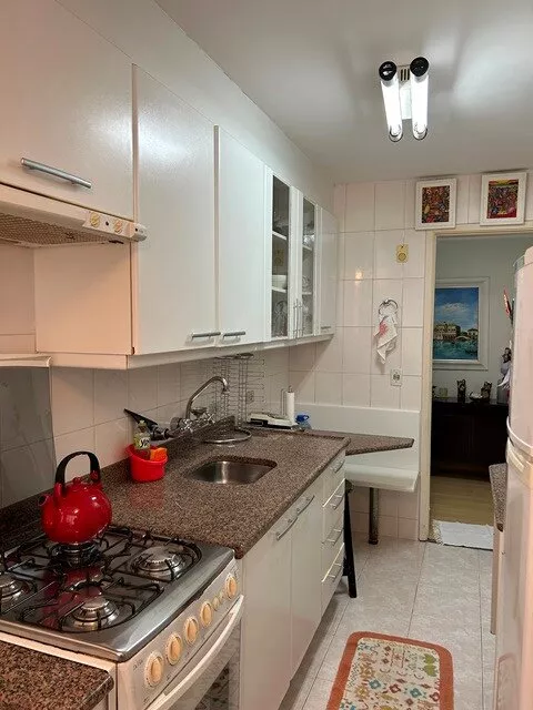 Apartamento à venda com 2 quartos, 70m² - Foto 8