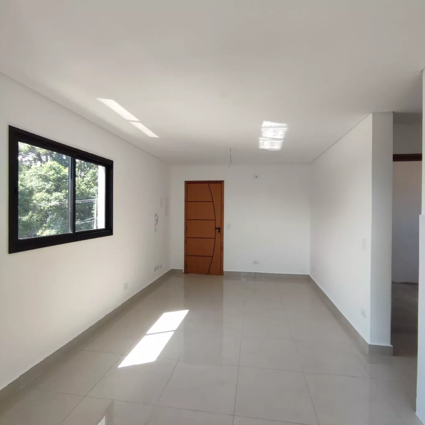 Apartamento à venda com 2 quartos, 65m² - Foto 9