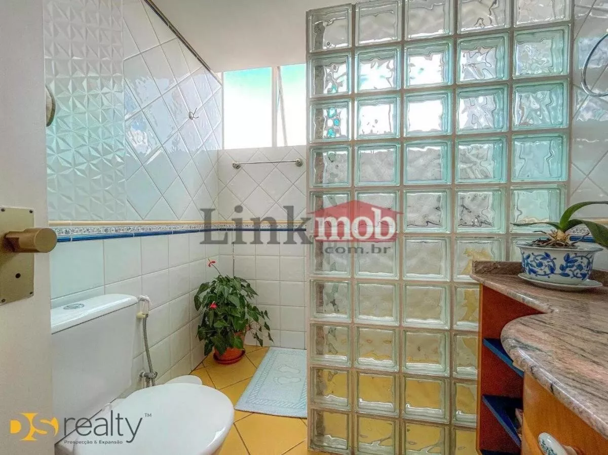 Apartamento à venda com 3 quartos, 155m² - Foto 10