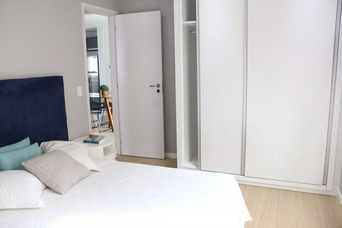 Apartamento à venda com 2 quartos, 70m² - Foto 15