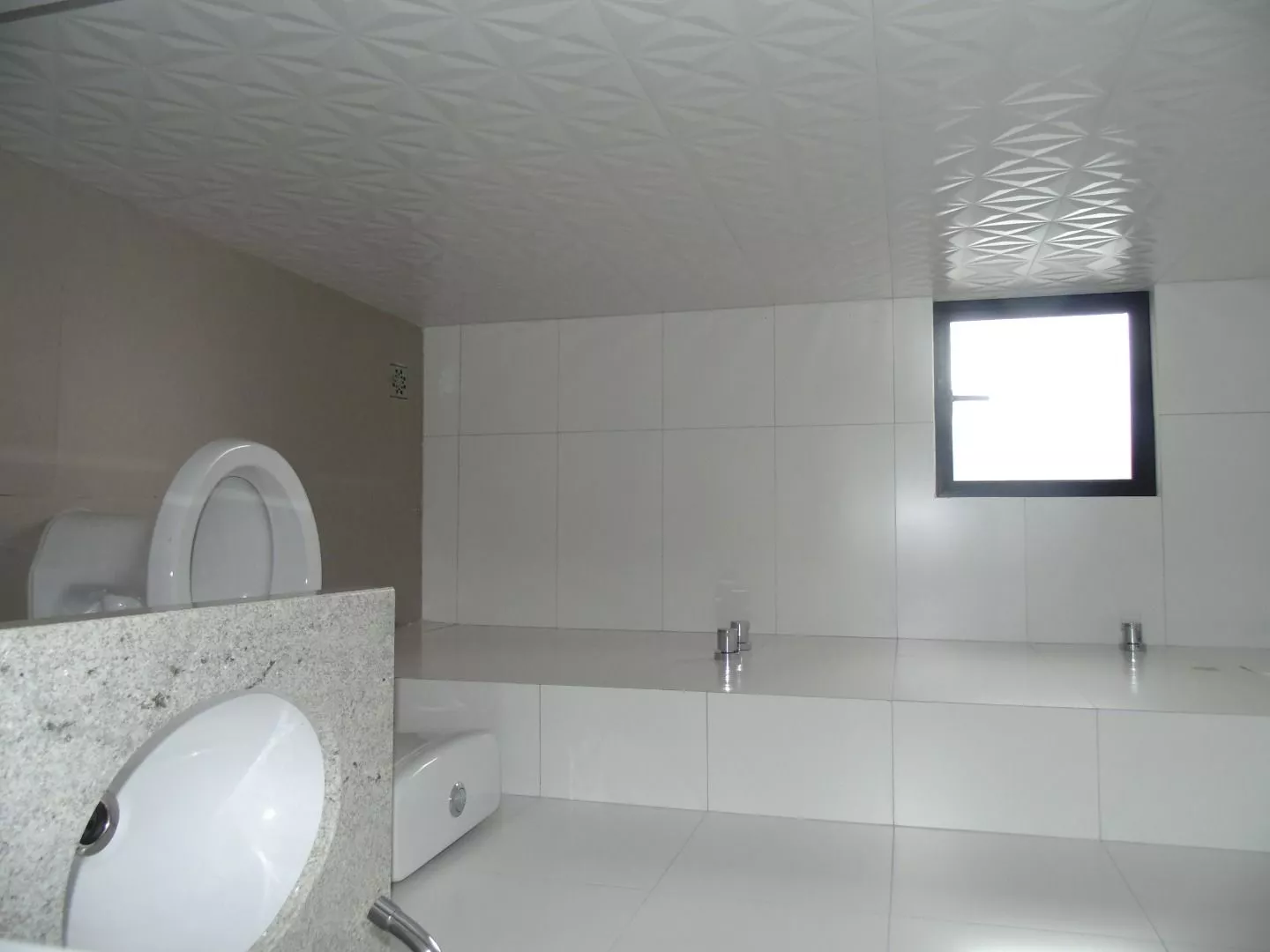 Apartamento à venda com 2 quartos, 61m² - Foto 13