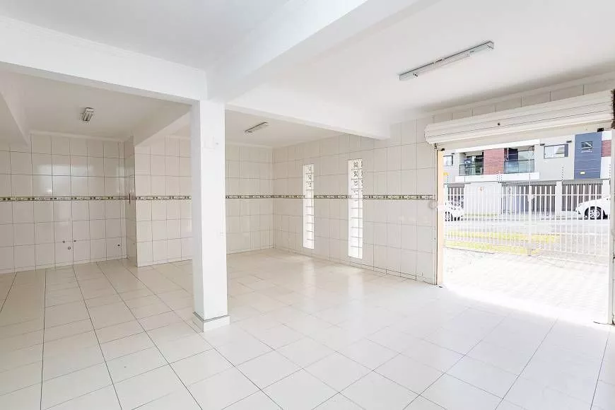 Sobrado à venda com 3 quartos, 268m² - Foto 3