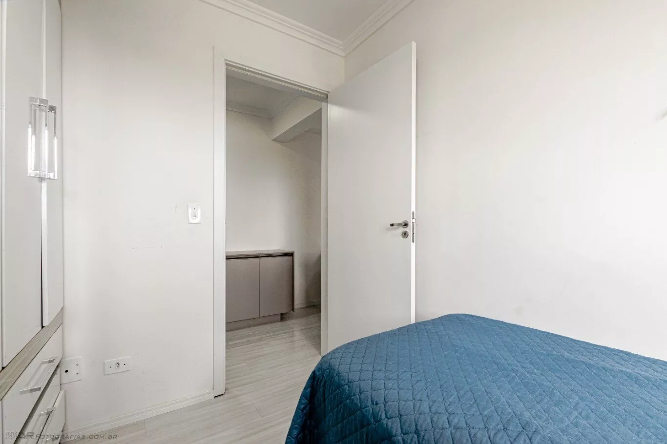 Apartamento à venda com 2 quartos, 73m² - Foto 27