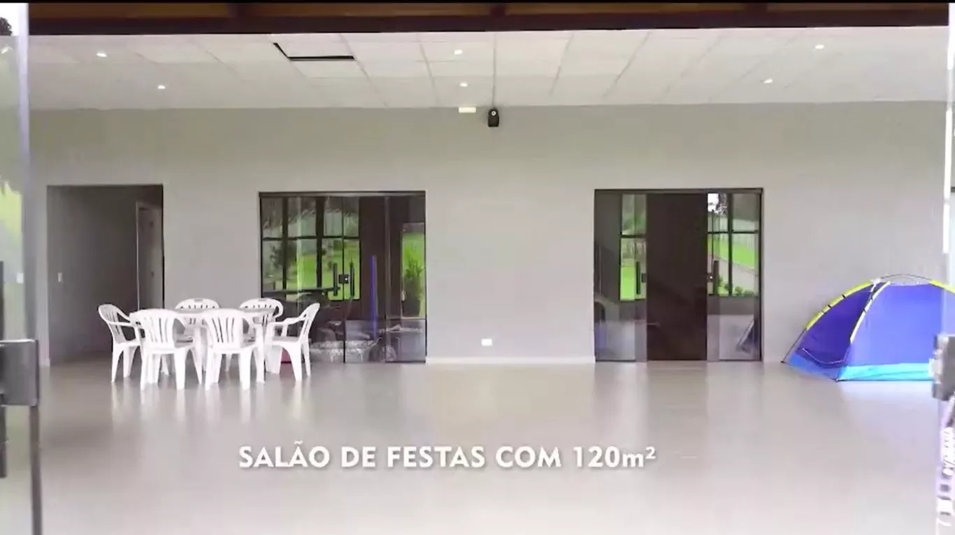 Fazenda à venda com 4 quartos, 650m² - Foto 18