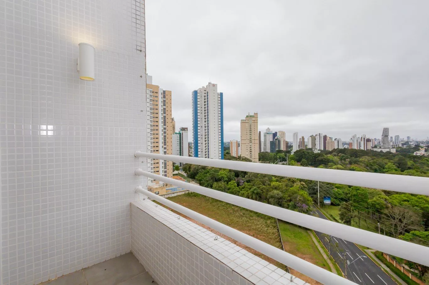 Apartamento à venda com 3 quartos, 123m² - Foto 8