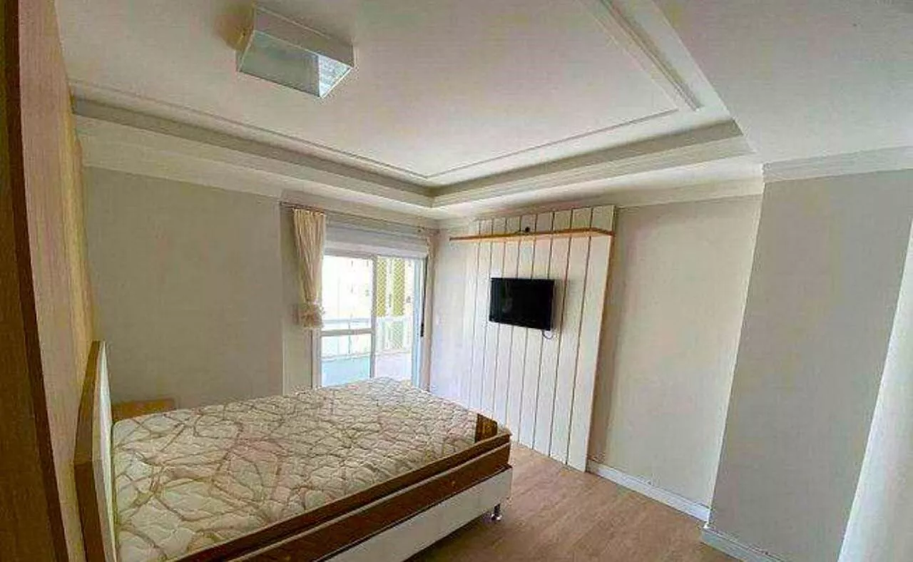 Apartamento à venda com 4 quartos, 192m² - Foto 21