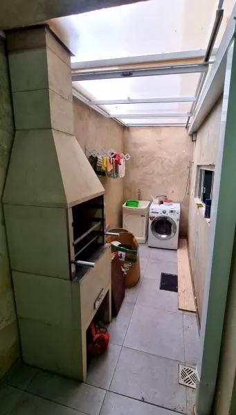 Sobrado à venda com 5 quartos, 250m² - Foto 6