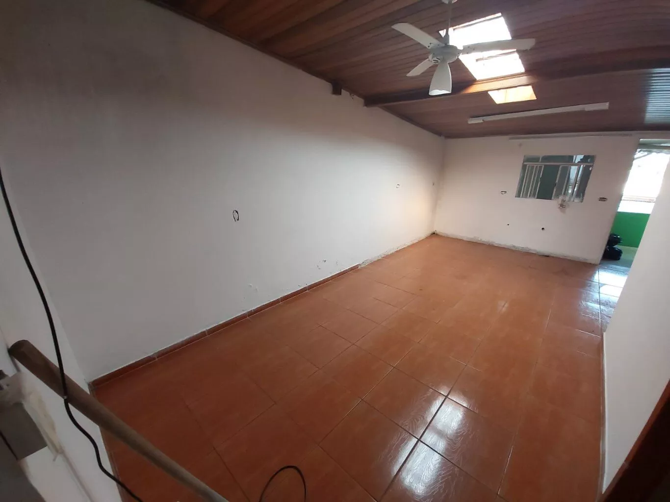 Casa à venda com 4 quartos, 20m² - Foto 6