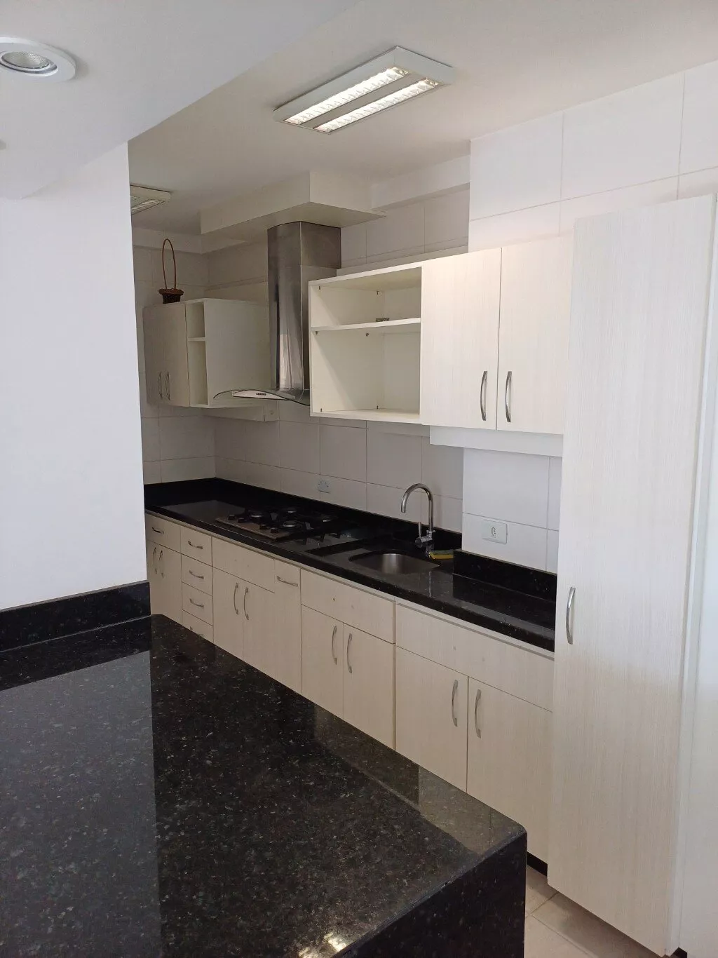 Apartamento à venda com 3 quartos, 79m² - Foto 16