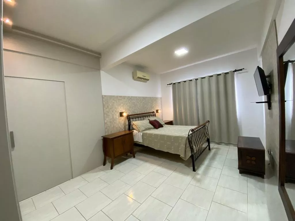 Casa Comercial à venda com 3 quartos, 356m² - Foto 9