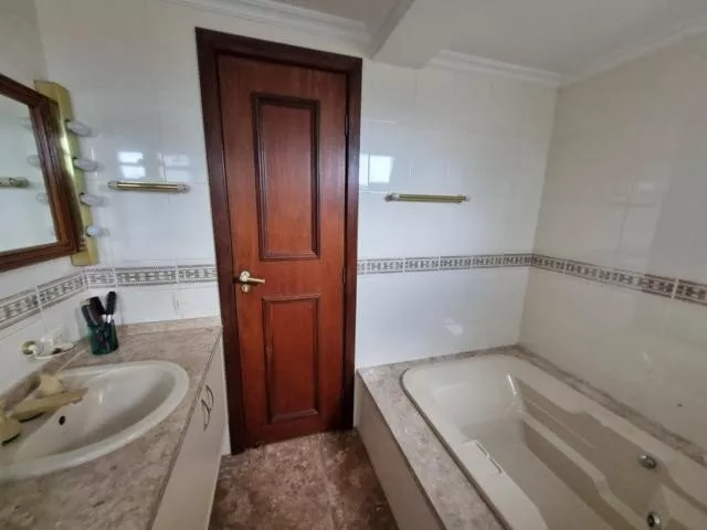 Apartamento à venda com 4 quartos, 168m² - Foto 11