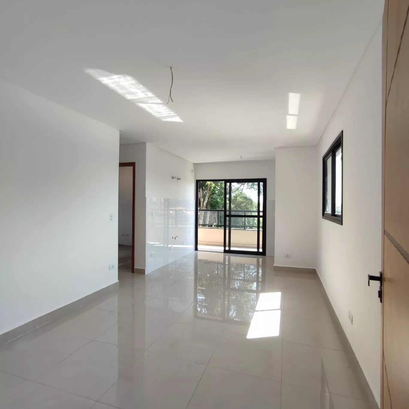 Apartamento à venda com 2 quartos, 65m² - Foto 7