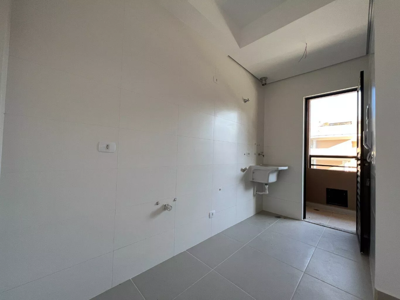 Apartamento à venda com 2 quartos, 42m² - Foto 3