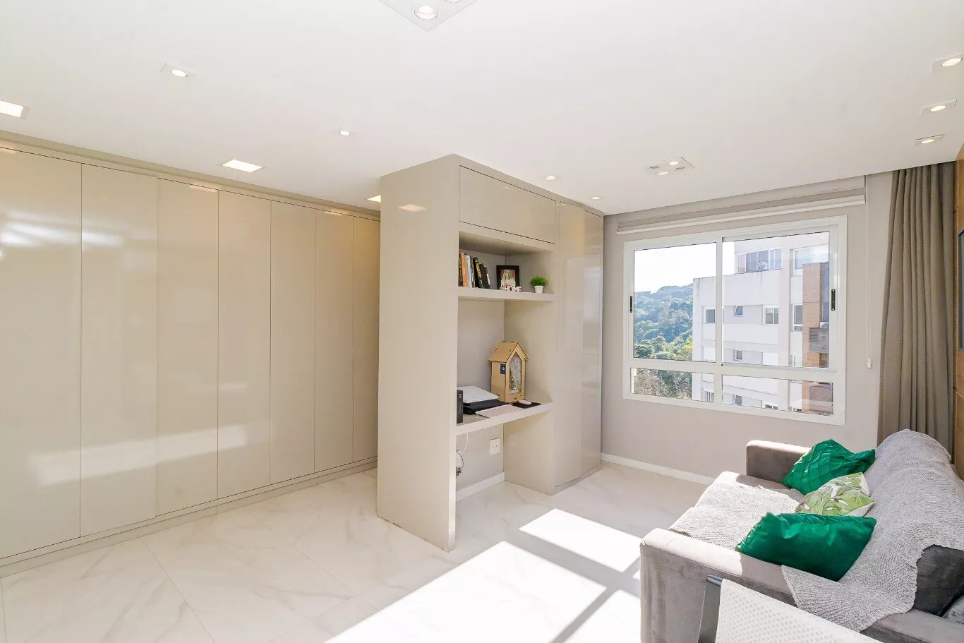 Apartamento à venda com 2 quartos, 115m² - Foto 9