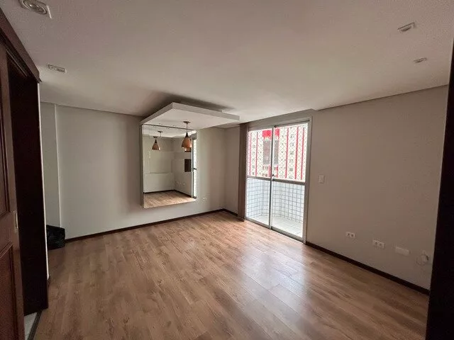 Apartamento à venda com 3 quartos, 61m² - Foto 3