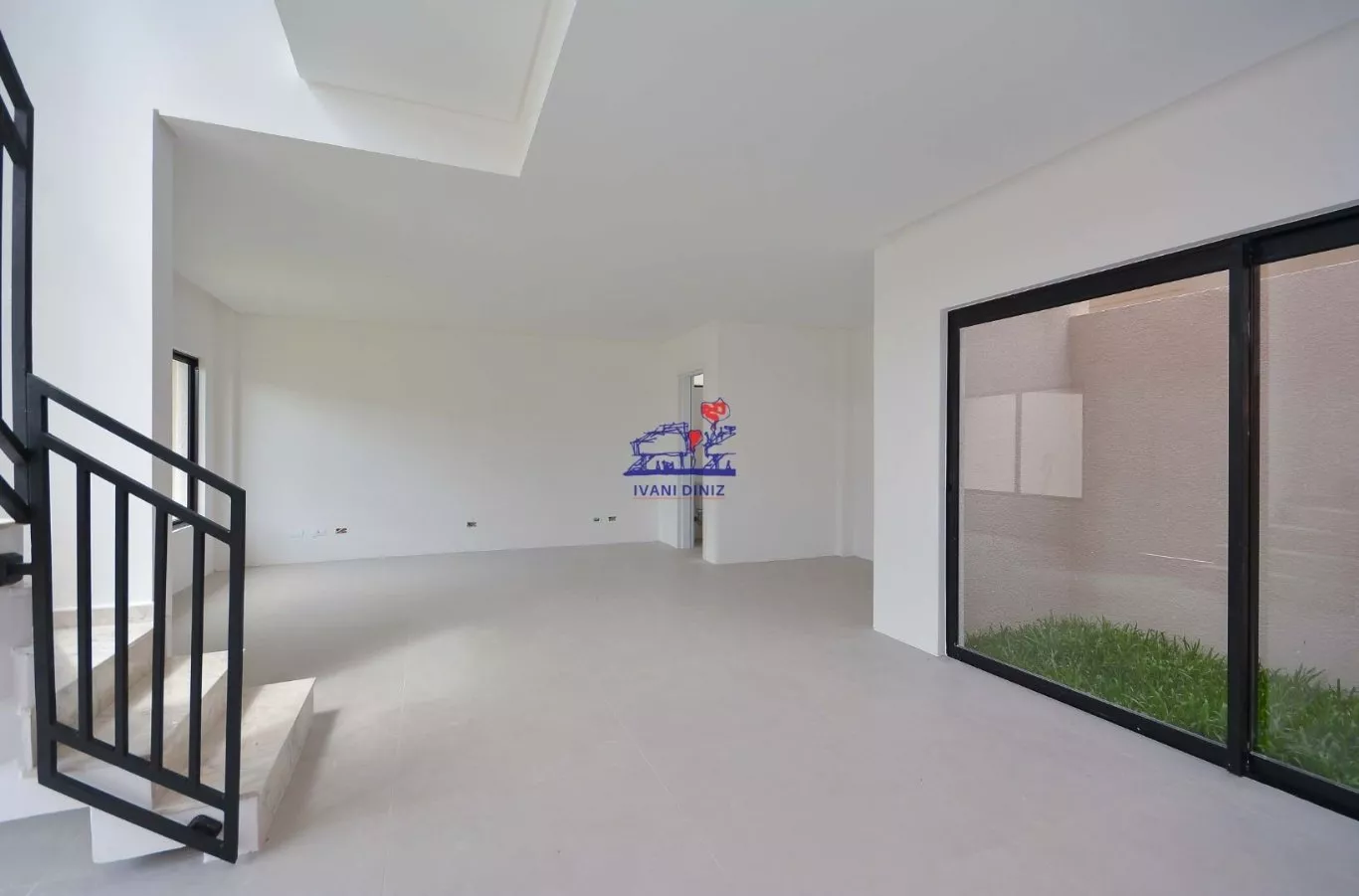 Casa à venda com 3 quartos, 163m² - Foto 4