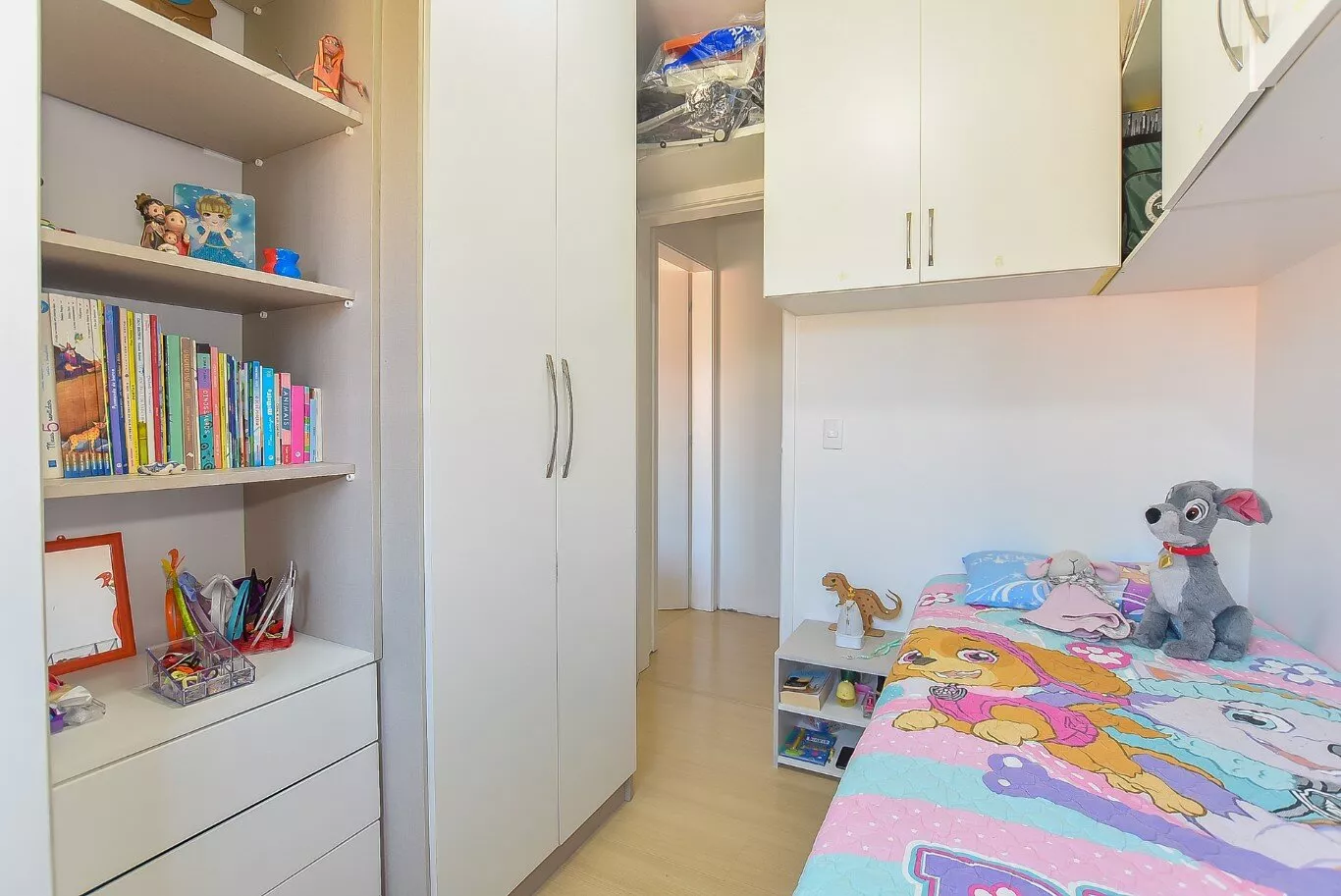 Apartamento à venda com 2 quartos, 57m² - Foto 11