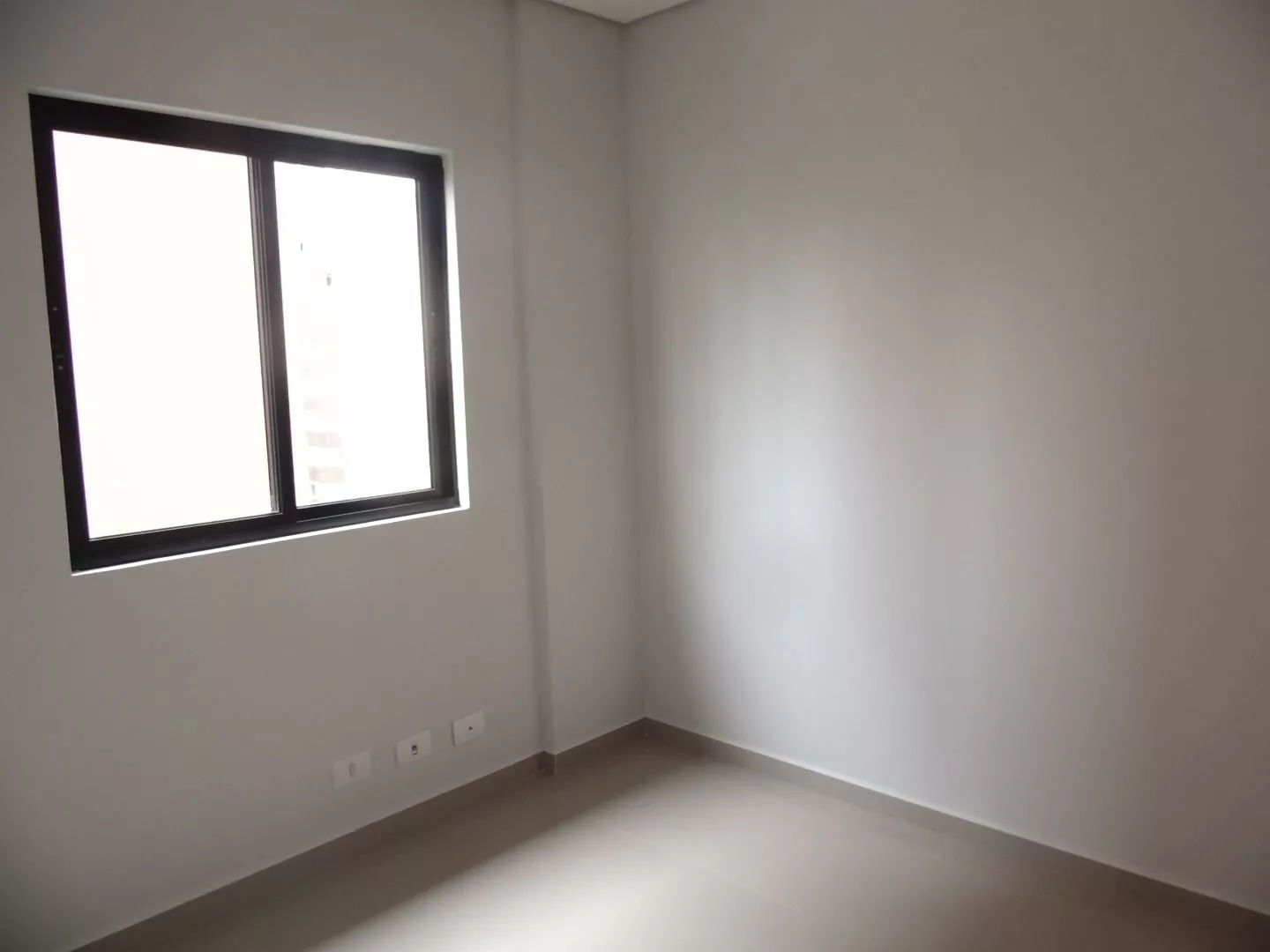 Apartamento à venda com 2 quartos, 61m² - Foto 17