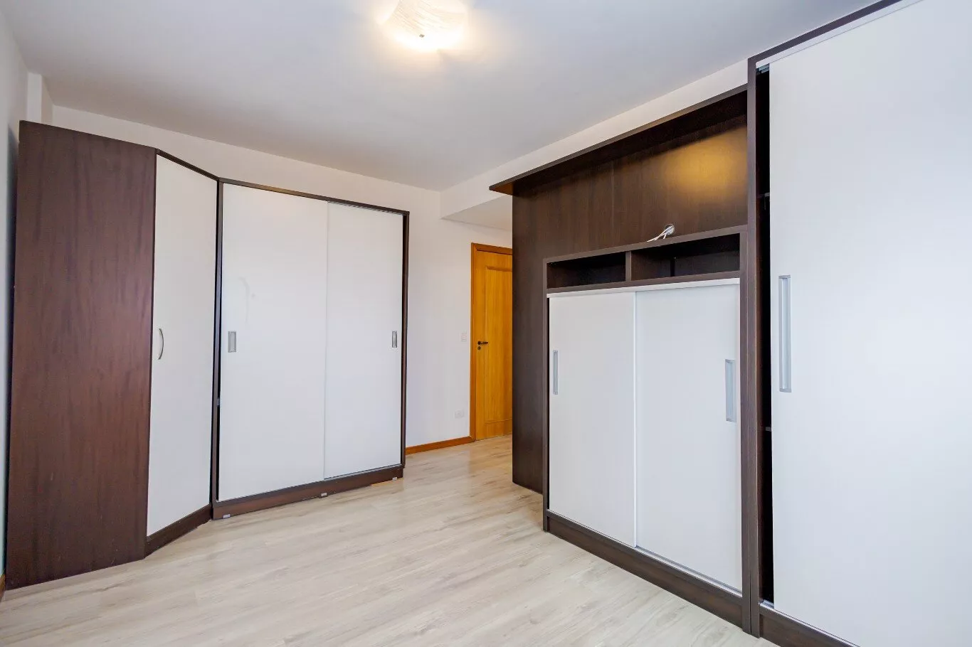 Apartamento à venda com 3 quartos, 123m² - Foto 17