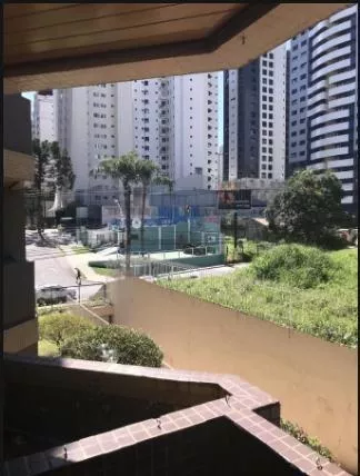 Apartamento à venda com 4 quartos, 280m² - Foto 2