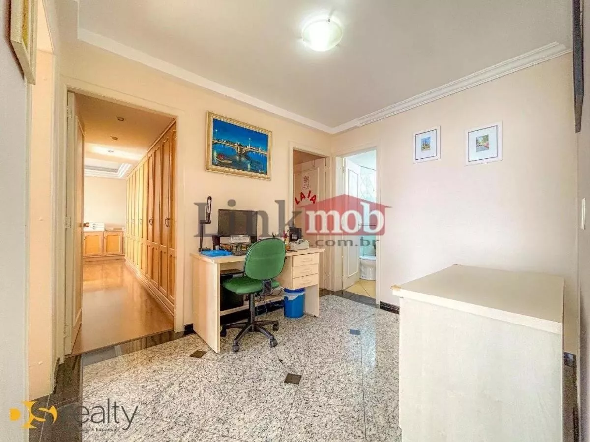 Apartamento à venda com 3 quartos, 155m² - Foto 8