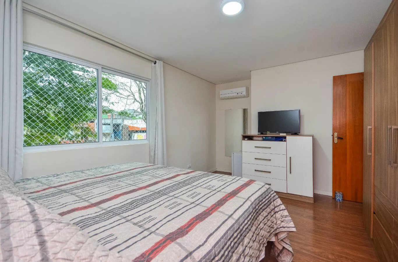 Casa à venda com 3 quartos, 161m² - Foto 16