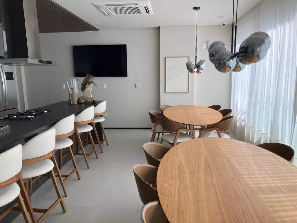 Apartamento à venda com 4 quartos, 140m² - Foto 17