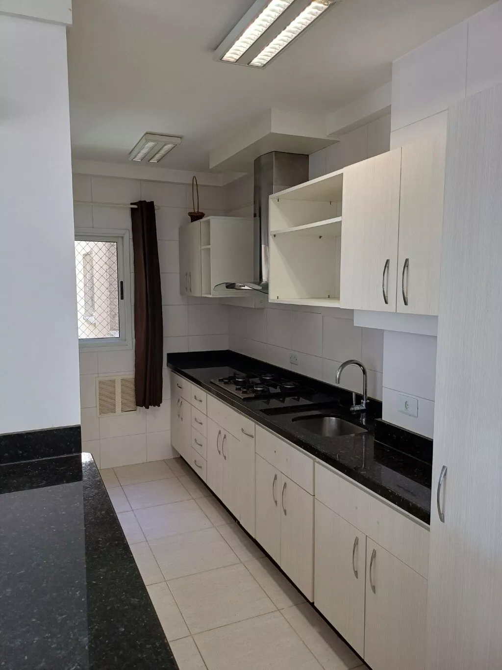 Apartamento à venda com 3 quartos, 79m² - Foto 18