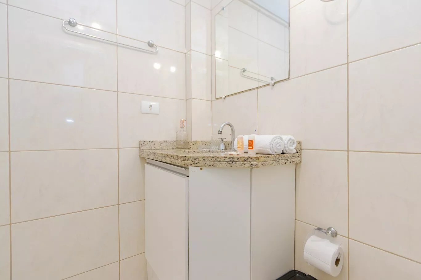 Apartamento à venda com 1 quarto, 28m² - Foto 19