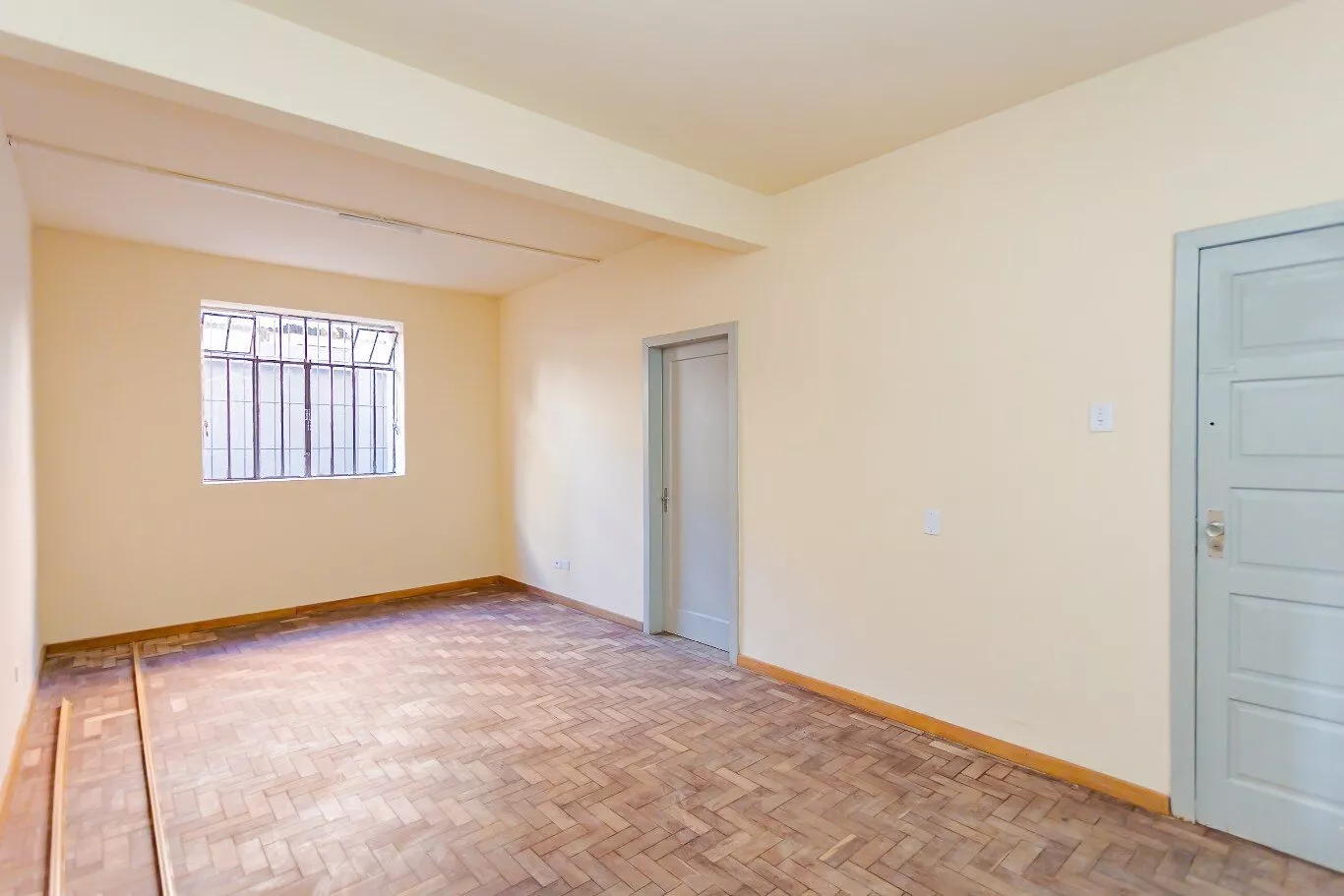 Casa Comercial para alugar com 7 quartos, 467m² - Foto 32