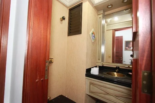 Apartamento à venda com 4 quartos, 201m² - Foto 17