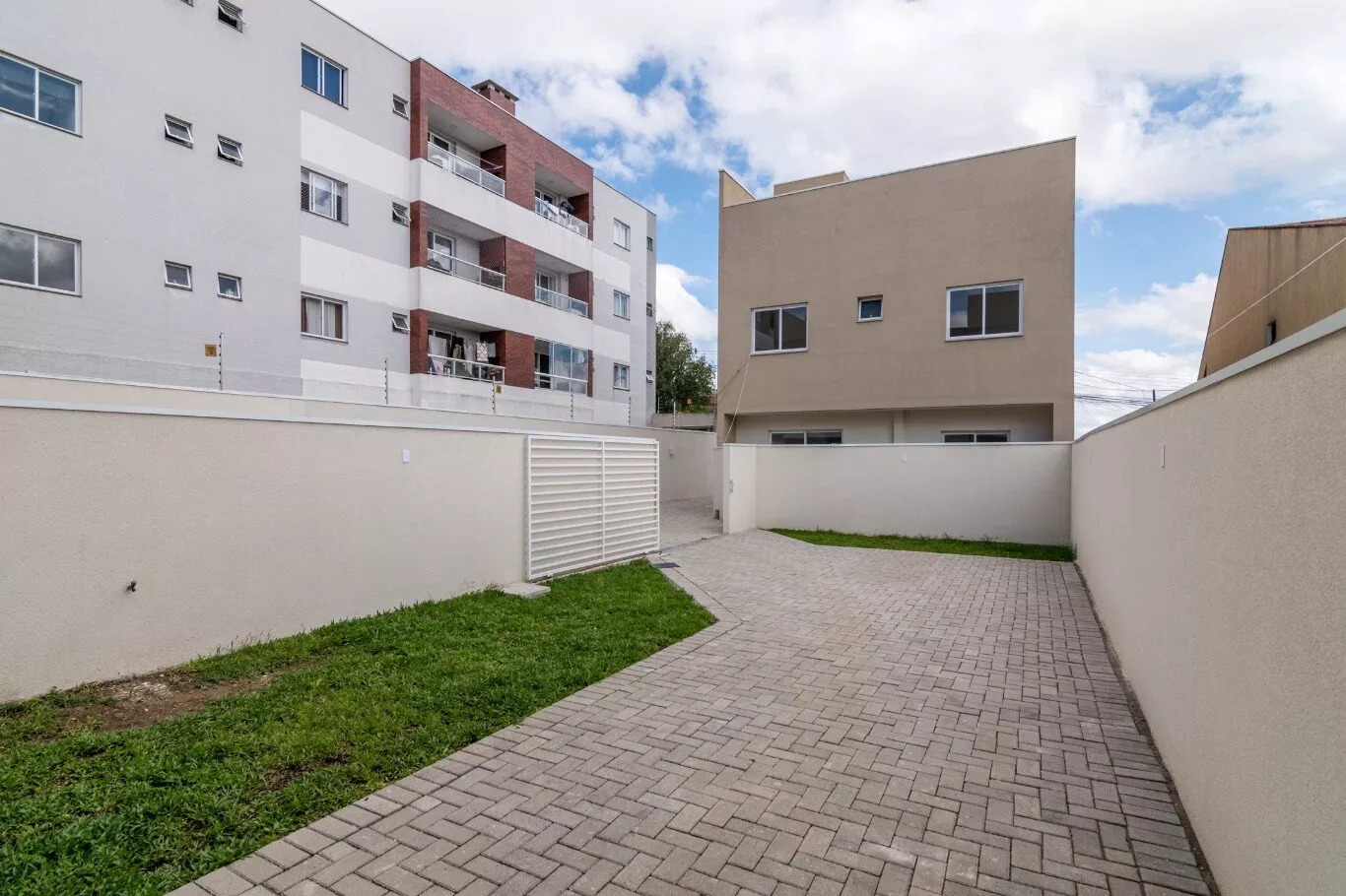 Sobrado à venda com 3 quartos, 131m² - Foto 30