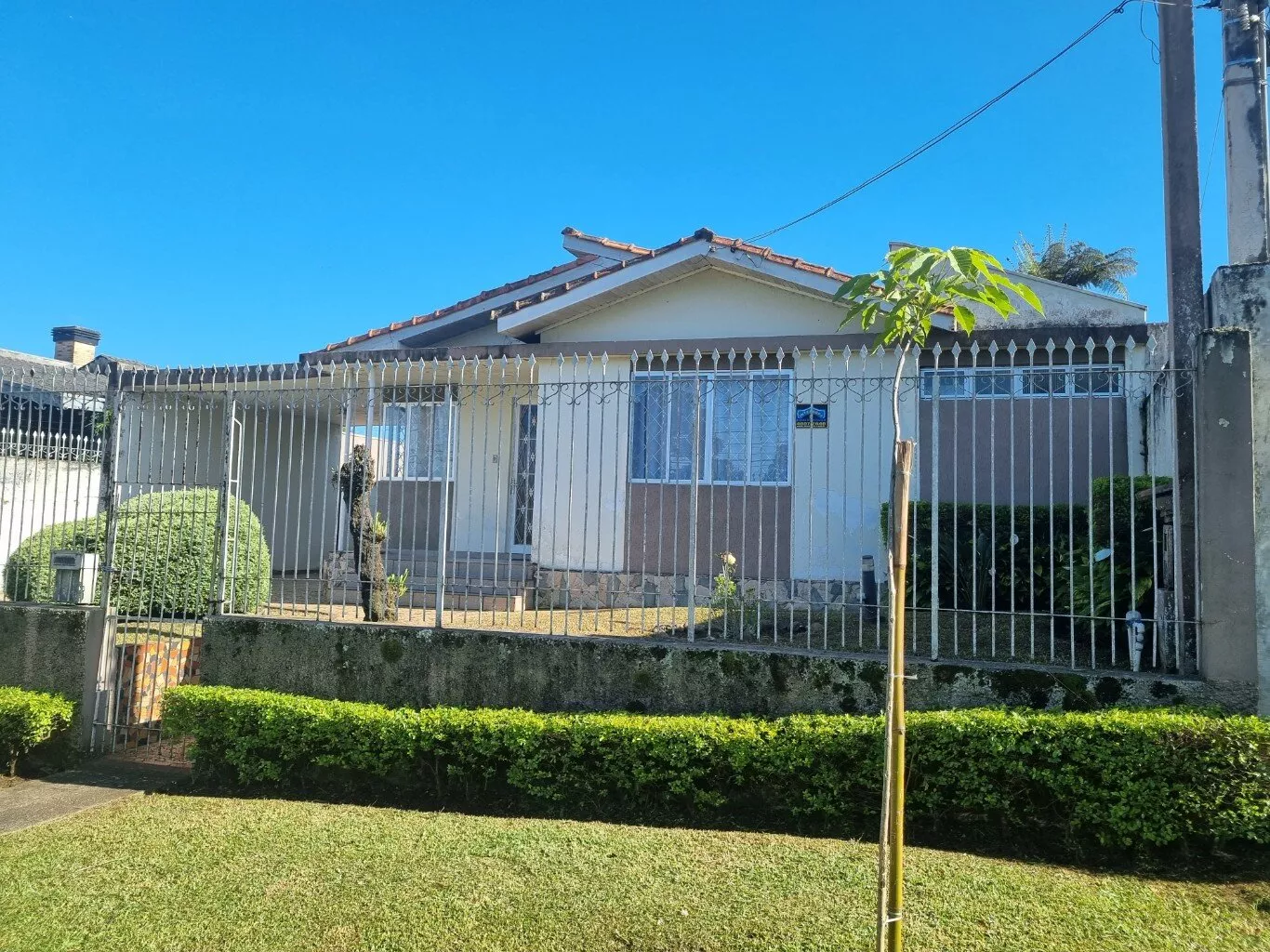 Casa à venda com 3 quartos, 180m² - Foto 1