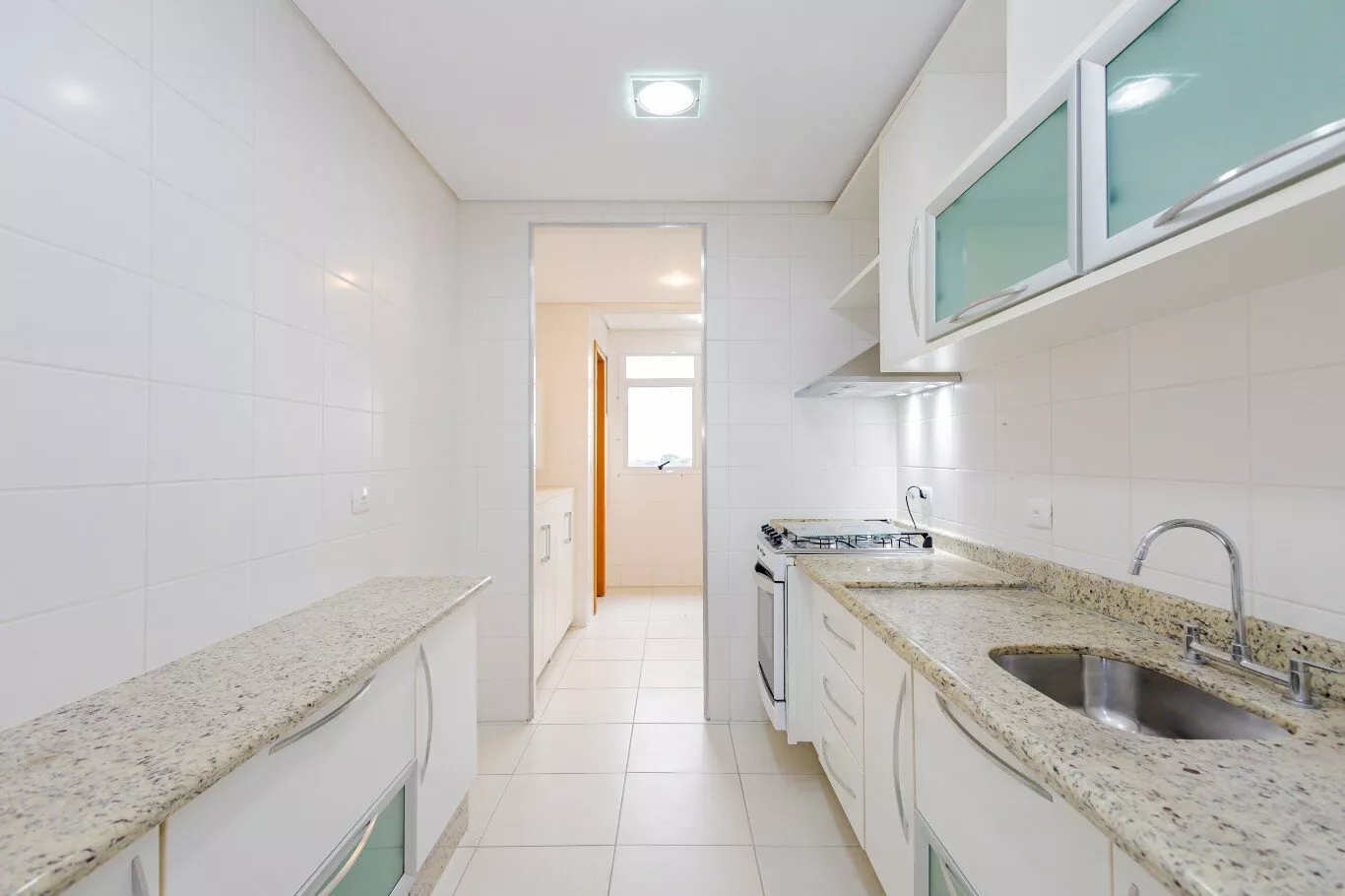 Apartamento à venda com 3 quartos, 123m² - Foto 12