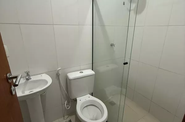 Kitnet para aluguel, um quarto, cozinha, banheiro social e área de serviço , com garagem para moto,  Sernamby, São Mateus-ES