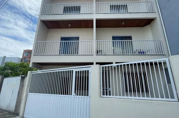 Kitnet para aluguel, um quarto, cozinha, banheiro social e área de serviço , com garagem para moto,  Sernamby, São Mateus-ES