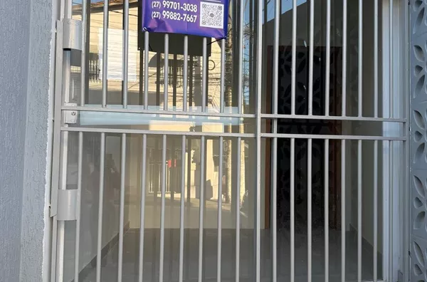 Ponto comercial para aluguel, com três ambientes, banheiro e cozinha, bairro Sernamby, próximo ao centro, São Mateus-ES