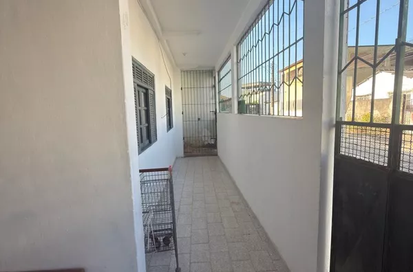 Prédio com duas casas para venda,  Santo Antônio, São Mateus-ES