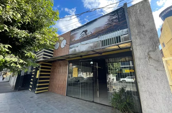 Loja  para aluguel,  400 m², dois banheiros, cozinha e escritório, Sernamby, São Mateus-ES