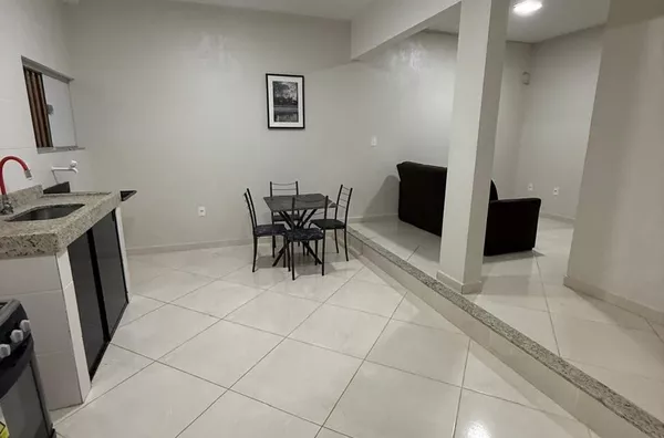 Apartamento para aluguel mobiliado,  dois quartos, sala, cozinha, área de serviço, banheiro social e garagem para moto.  Incluso água e internet, Guriri Sul, São Mateus-ES