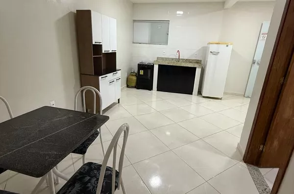 Apartamento para aluguel mobiliado,  dois quartos, sala/cozinha, área de serviço e garagem para moto, incluso água e internet, Guriri Sul, São Mateus-ES