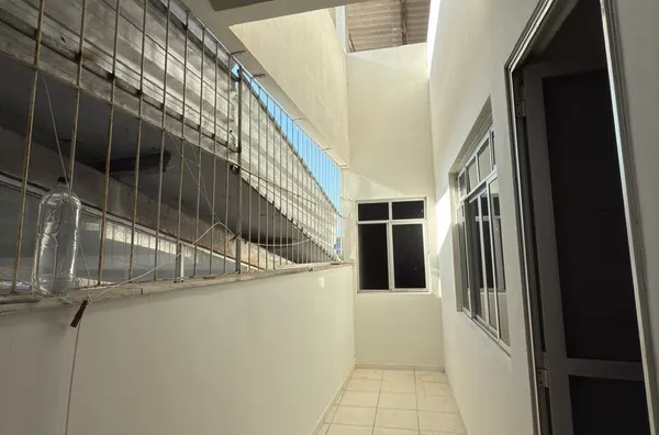 Apartamento de três quartos, dois banheiros, para aluguel, sem garagem, Centro, São Mateus