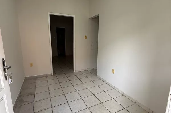 Kitnet para aluguel, 1 quarto,  incluso água, Sernamby, São Mateus-ES
