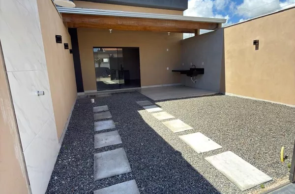 Casa para aluguel,  três quartos, sendo um suíte, Bosque da praia, Guriri Sul, São Mateus-ES.