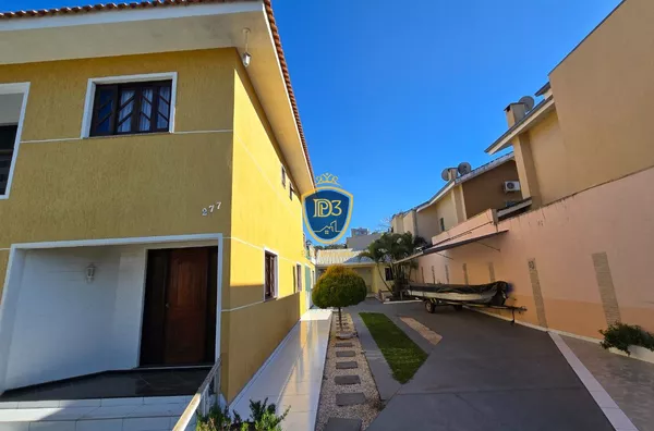 Lindo Sobrado a venda,  Uvaranas, Ponta Grossa