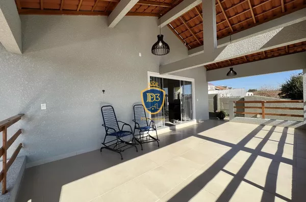 Casa para venda, 4 quarto(s),  Uvaranas, Ponta Grossa