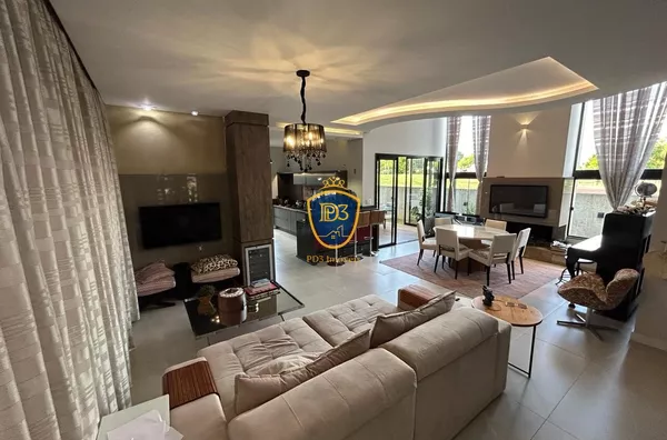 Casa em condomínio para  e , 3 quarto(s),  Jardim Carvalho, Ponta Grossa